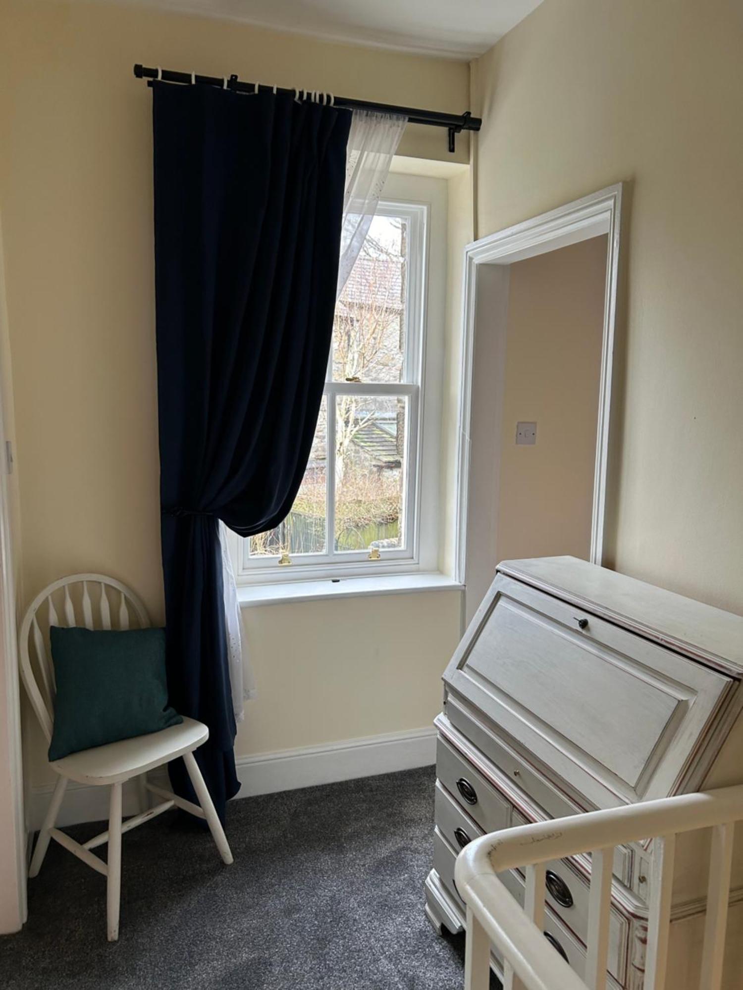 The Buxton Retreat A Luxurious 3-Storey Townhouse With Four Poster Bed And Double Jacuzzi Bath" エクステリア 写真